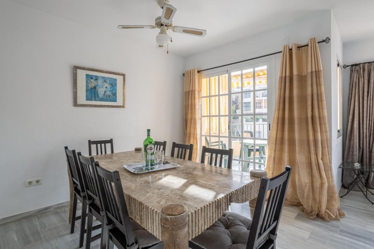 Las Flores 5 - Large Townhouse Нерха Экстерьер фото