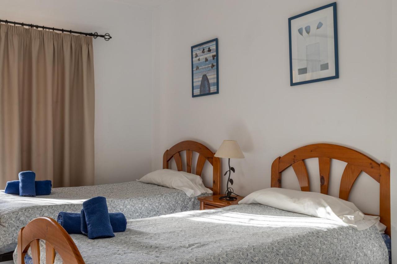 Las Flores 5 - Large Townhouse Нерха Экстерьер фото